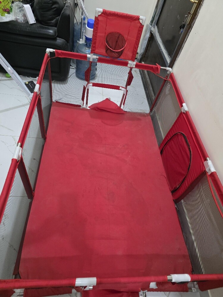 Baby playpen - 1
