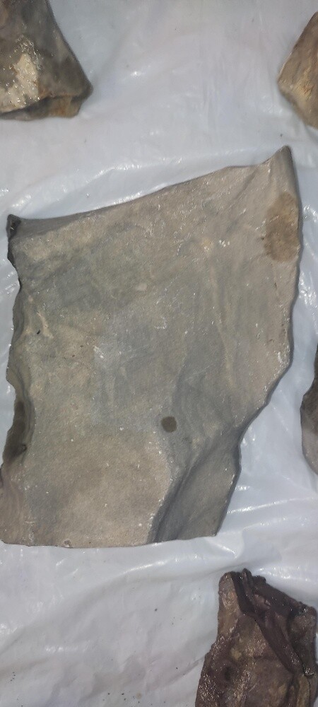 Premium Aquarium Rocks - 9