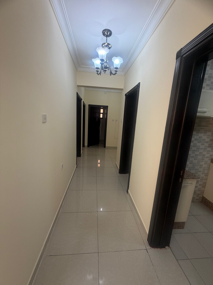 للإيجارشقه مدينه خليفه2غرف4500 - 2