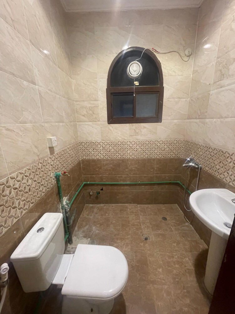 Studio penthouse @ Ain Khalid - 4