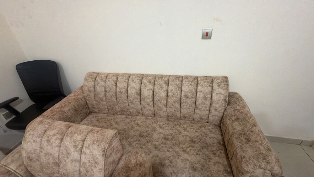 طقم كنب و طقم سفرة  - 7