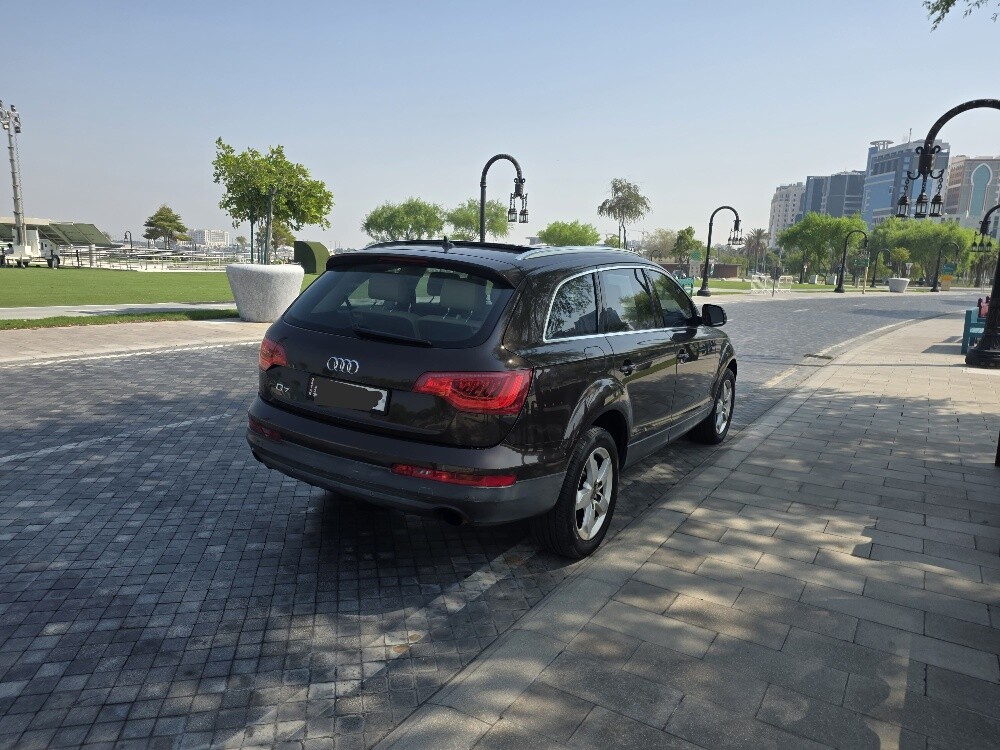 7-seats Audi Q7 – Full Option - 7