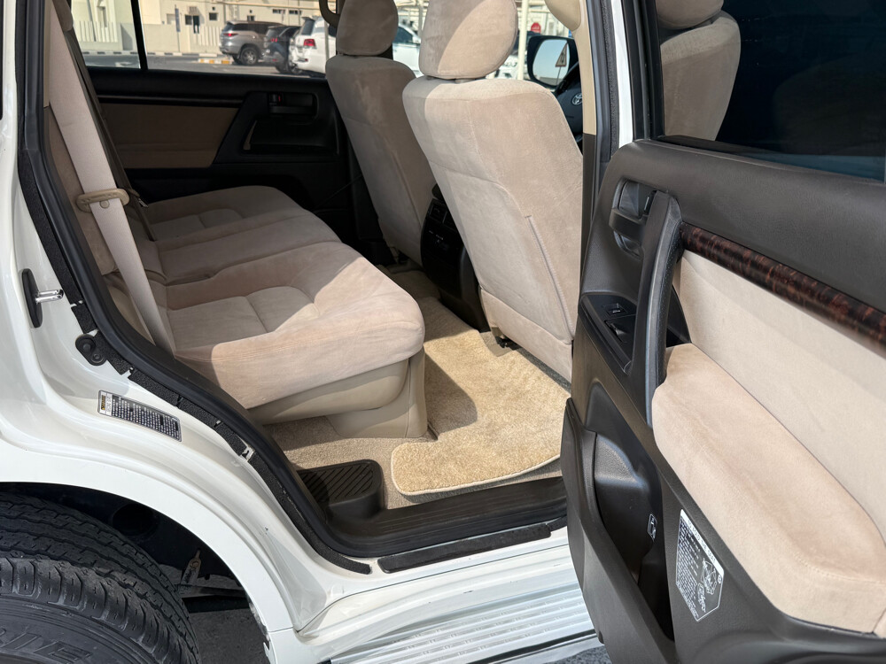 Toyota Land Cruiser GX V6 — 2009 - 11