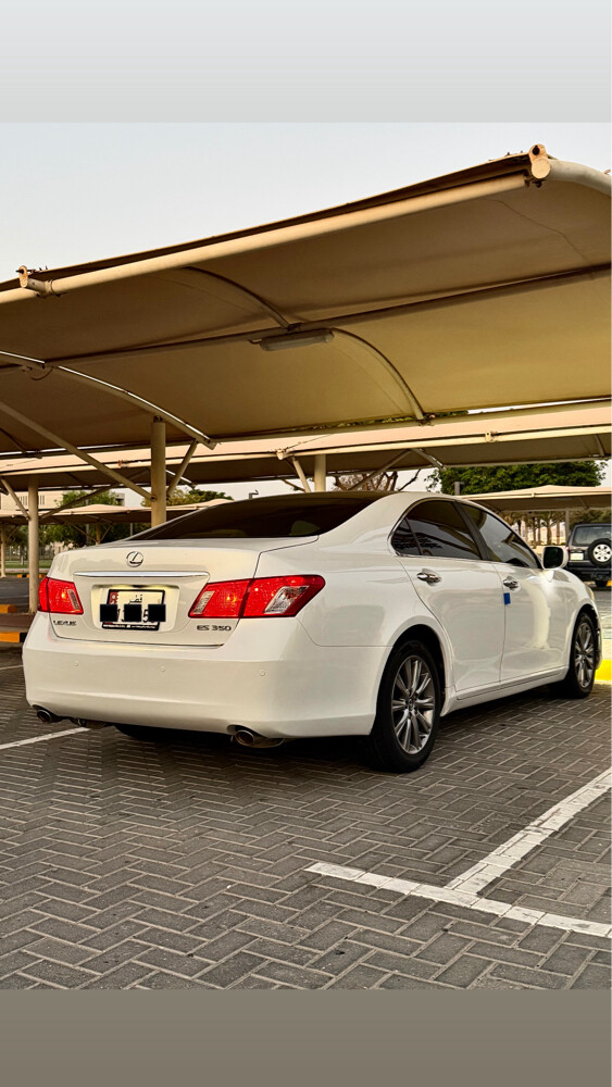 لكزس اي إس 350 موديل 2008 - 9