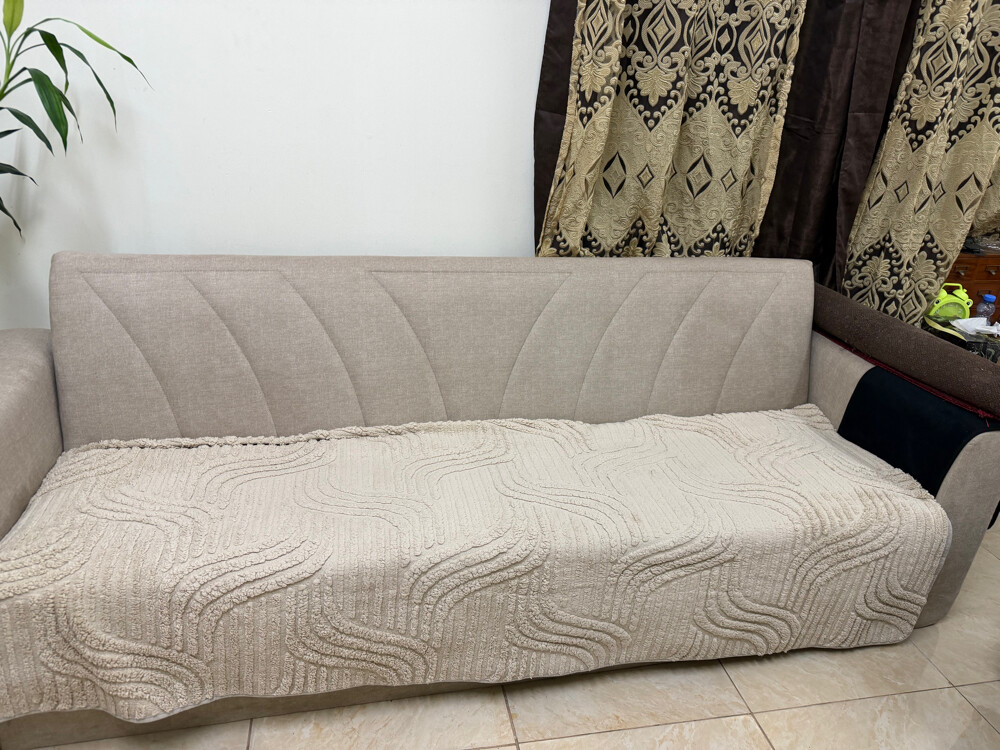 الأغراض بحالة ممتازة - 1