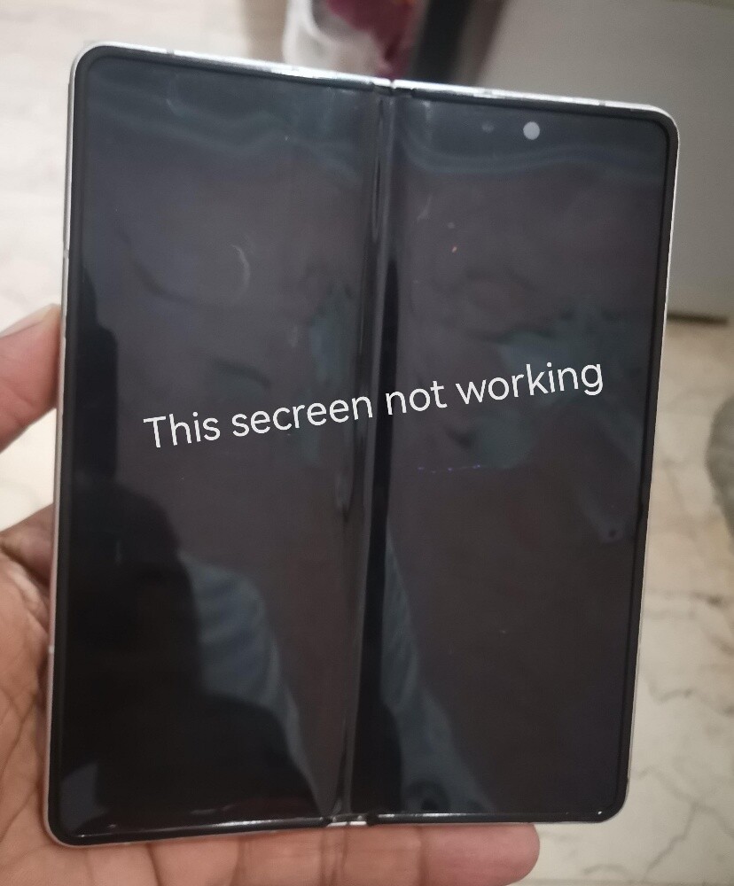 Samsung Galaxy Z Fold 3 - 1