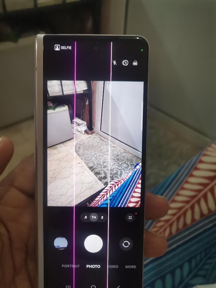 Samsung Galaxy Z Fold 3 - 3