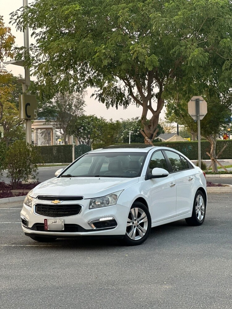 2017 Cruze Low Mileage Clean - 1