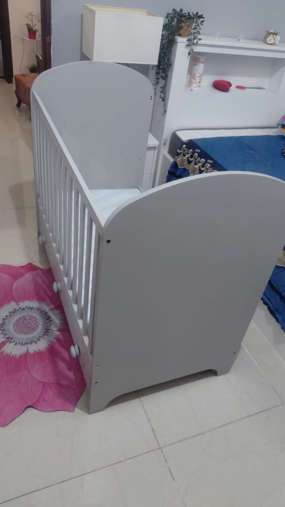 ikea baby bed in very good conditi - 4