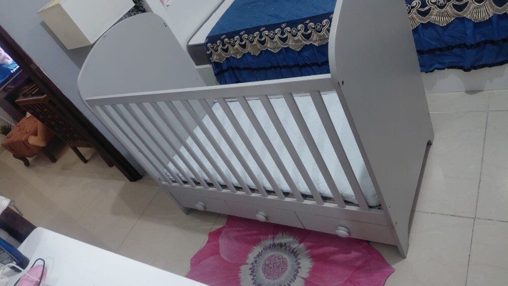 ikea baby bed in very good conditi - 1