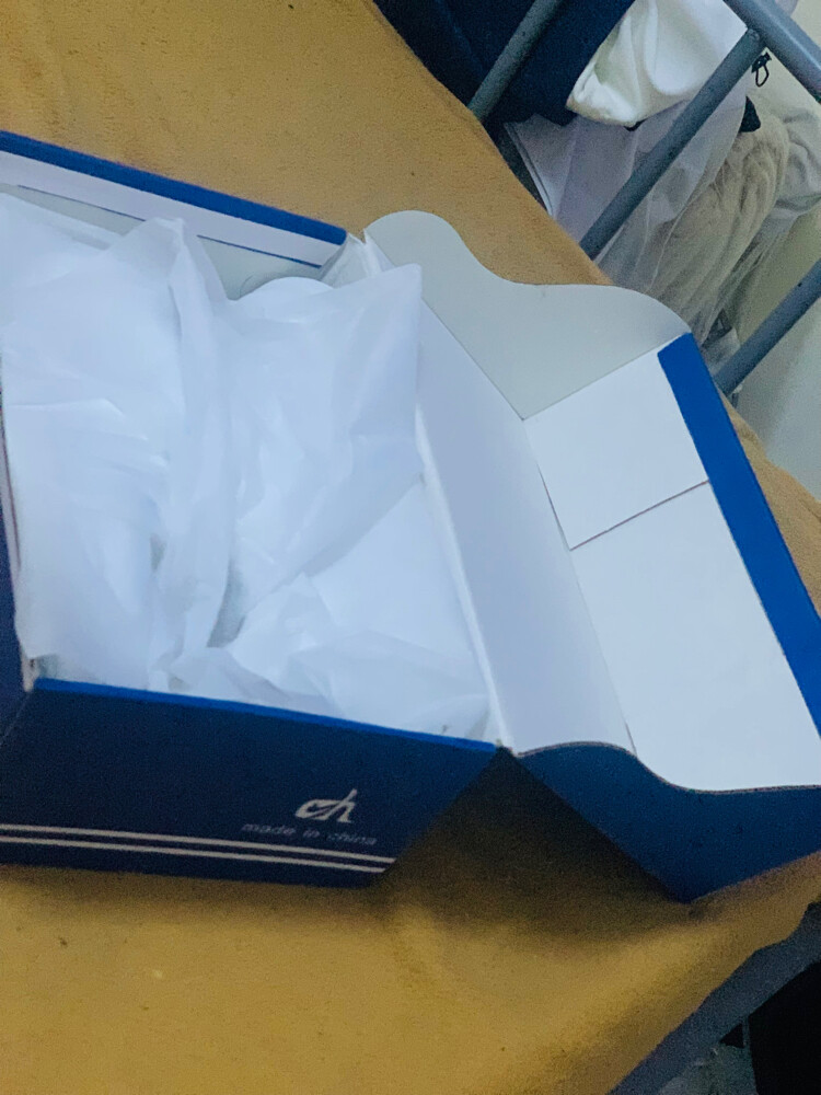 white shose new - 3