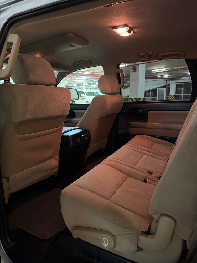 2014 Toyota Sequoia 4*4Double 236km - 11