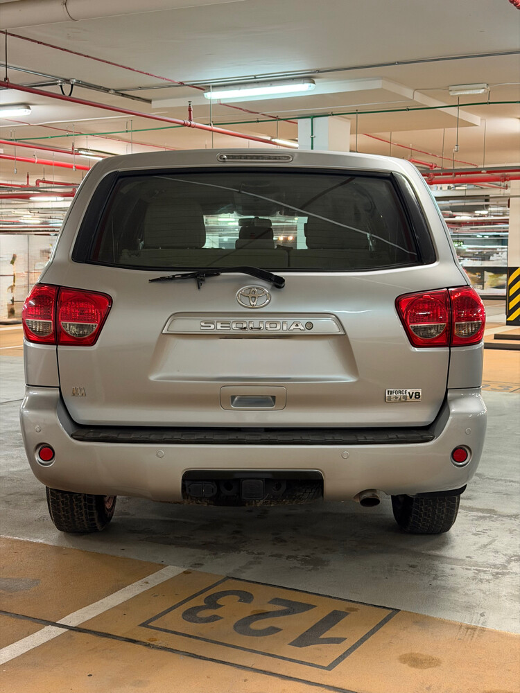 2014 Toyota Sequoia 4*4Double 236km - 10
