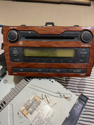 car Radio - 3