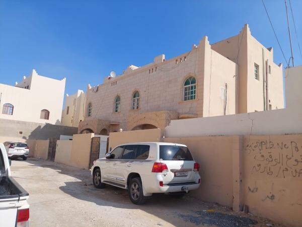 غرفة و صالة الخريطيات - 2