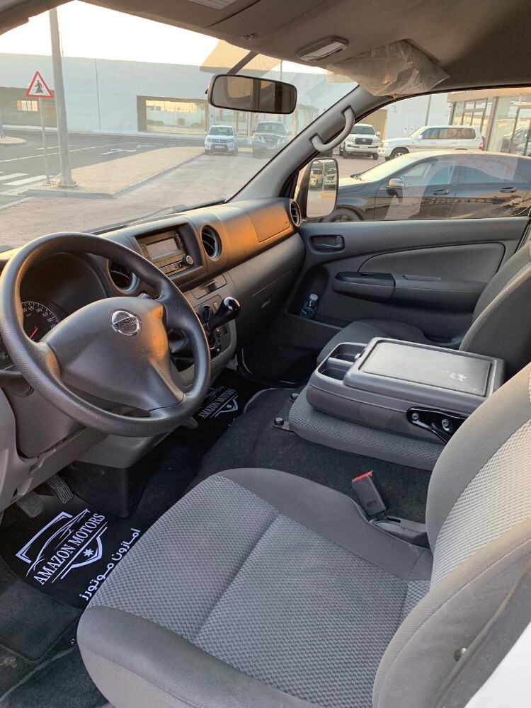 Used Nissan Urvan (Standard) - 14