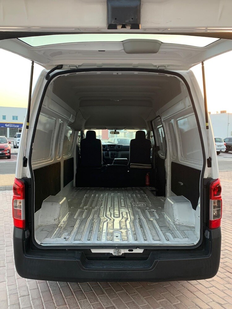 Used Nissan Urvan (Standard) - 8