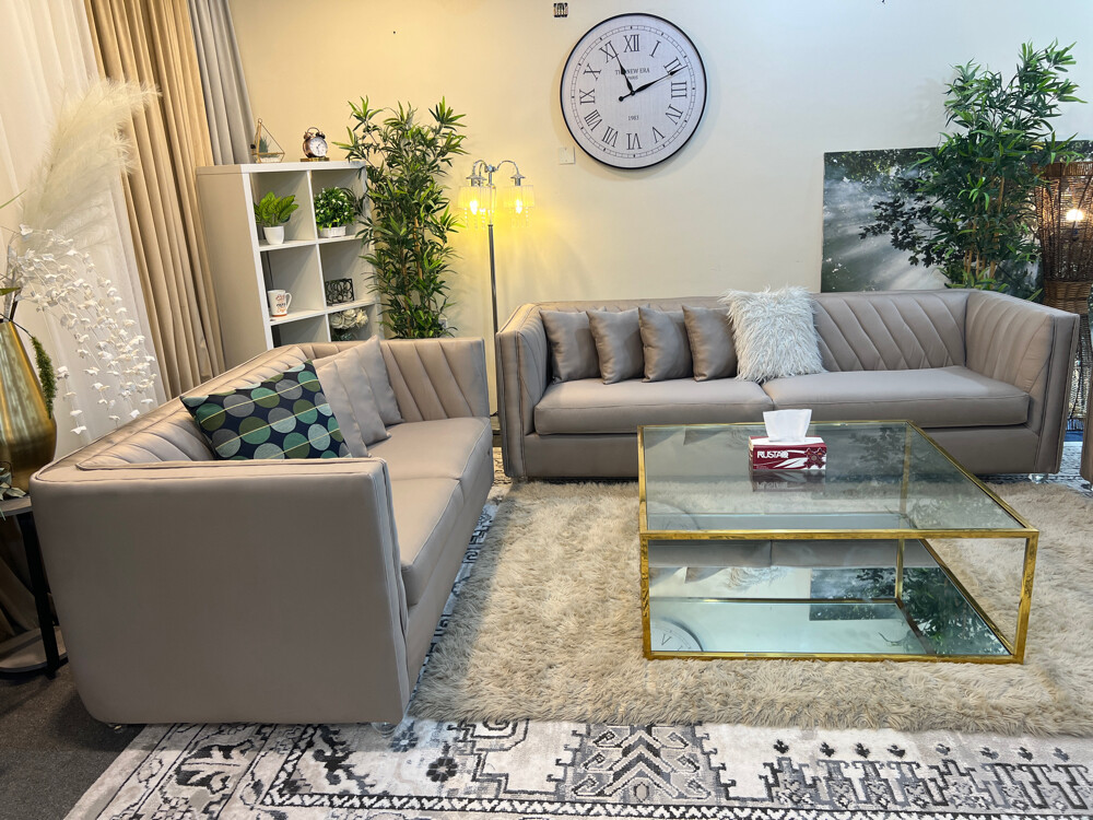 Home centre 7 seater 3+2+2 sofa set - 4