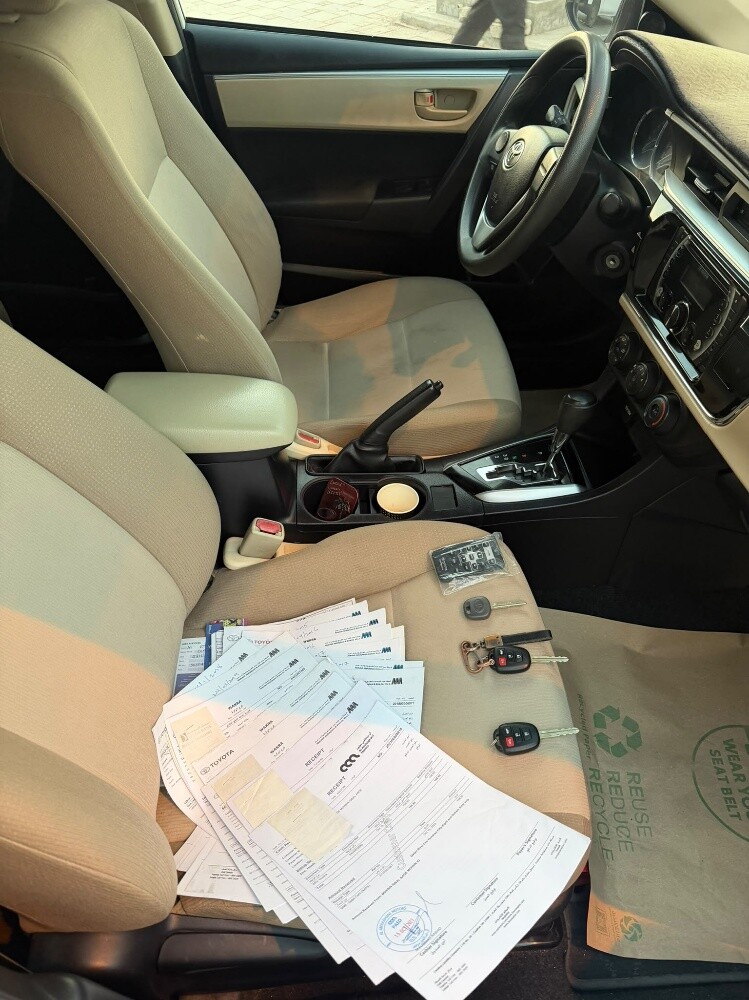 TOYOTA COROLLA 2015 - 8