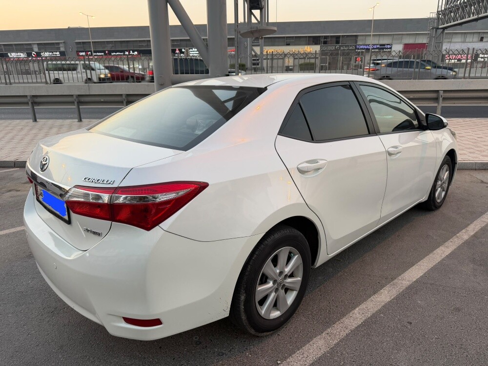 TOYOTA COROLLA 2015 - 5