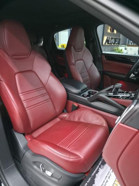 PORCHE CAYENE S 2020 MODEL - 9