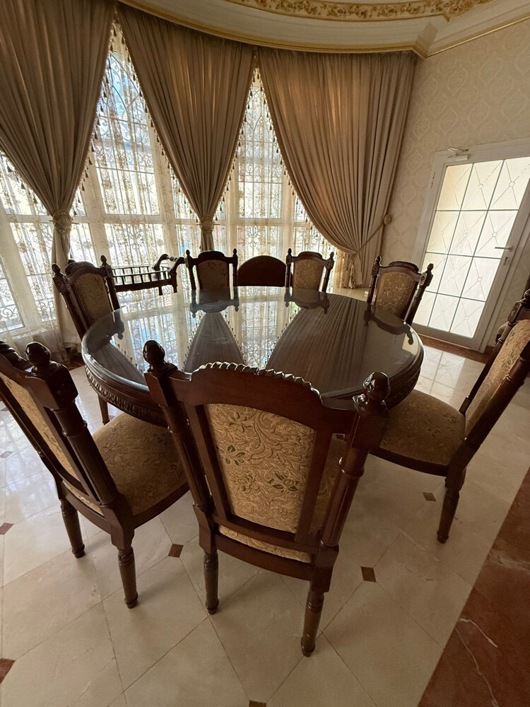 طاولة طعام - 2