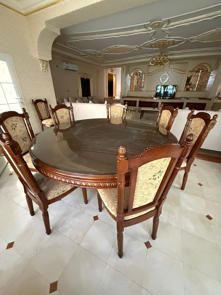 طاولة طعام - 1