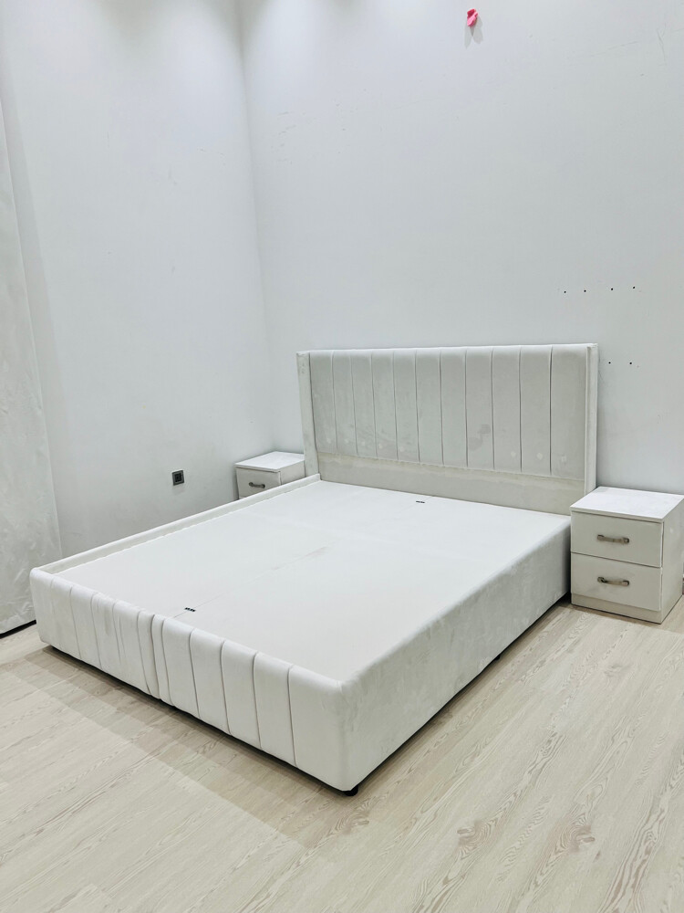 Online furniture 30408640 - 2