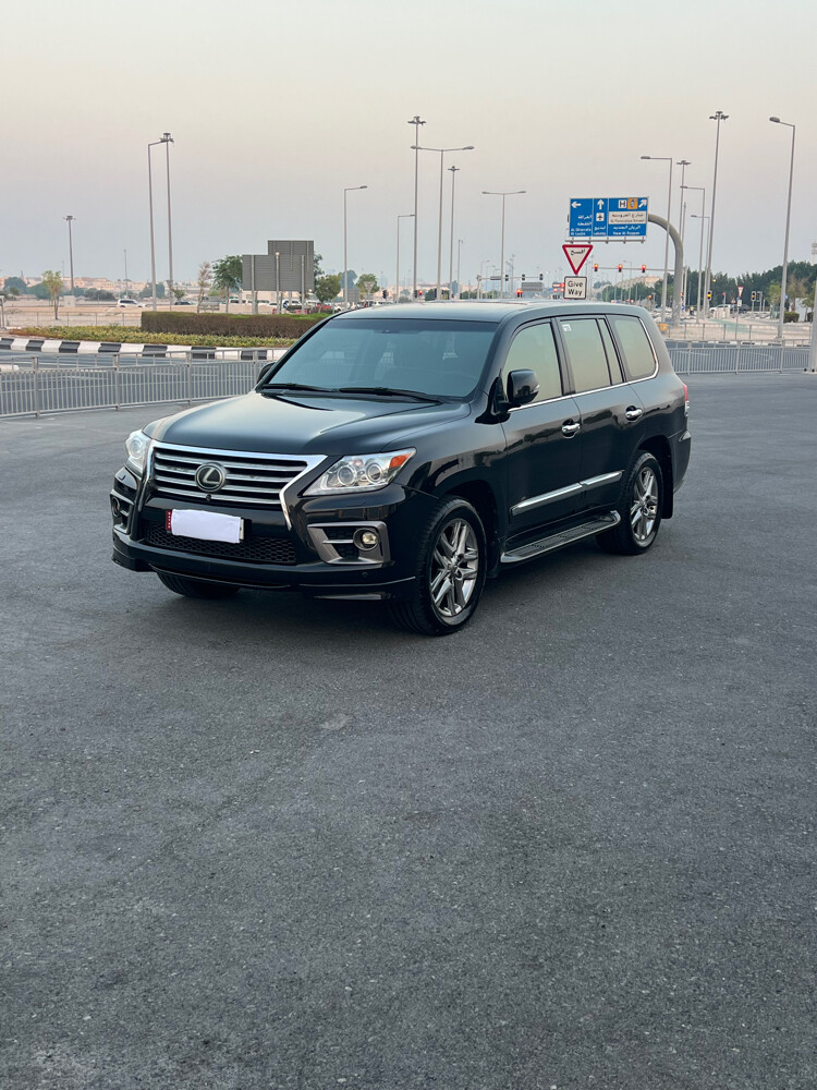 Lexus Lx 5.70 - 16