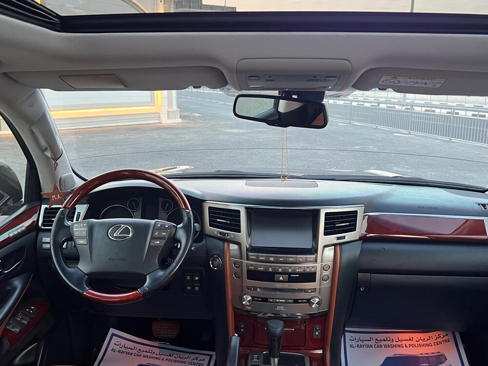 Lexus Lx 5.70 - 11
