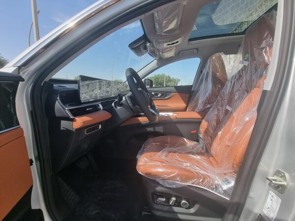 New TIGGO 7 Super Hybrid  2027 - 9