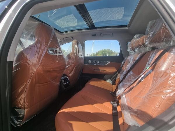 New TIGGO 7 Super Hybrid  2027 - 8
