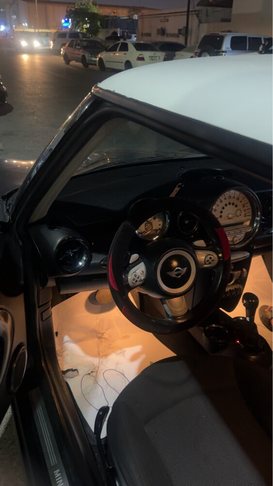 mini cooper 2010 full car scrap - 2
