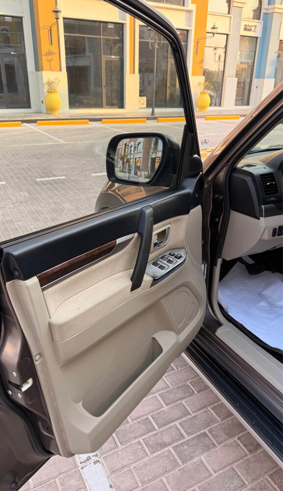 Pajero 2014 Lady drive - 9