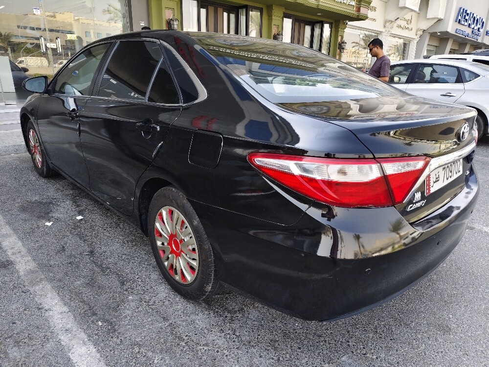 Toyota    Camry     2017    sale - 10
