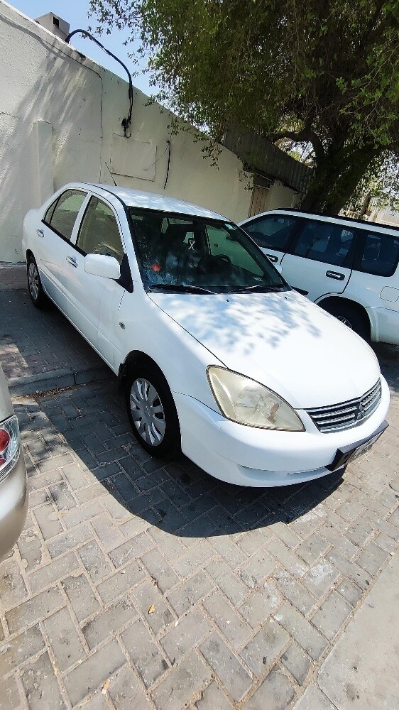 Mitsubishi lancer - 8