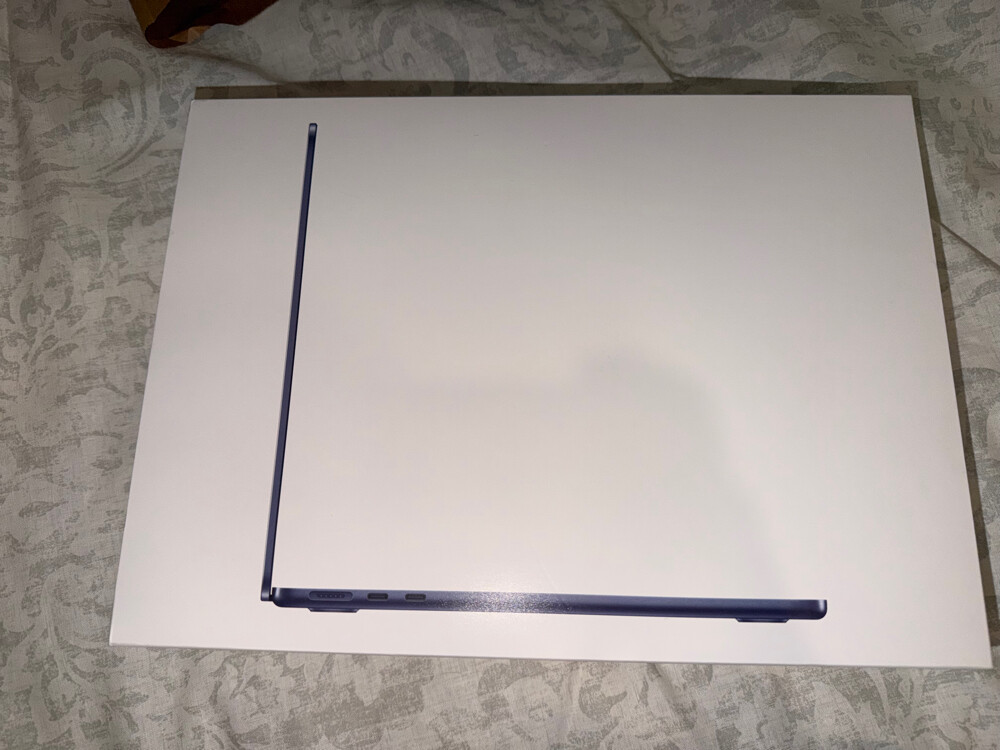 Brand New Sealed MacBook Air M5 13” - 1