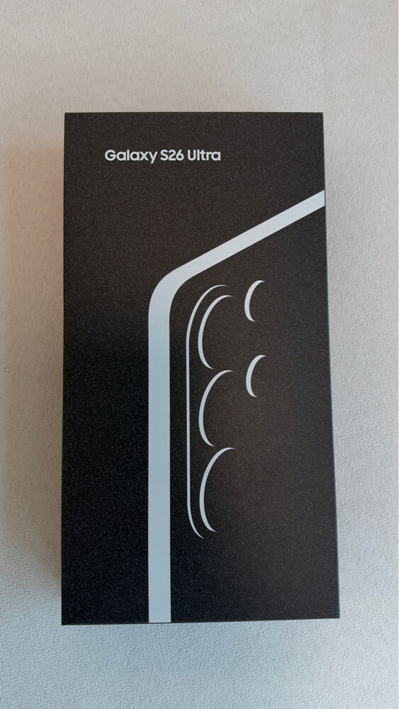 Samsung galaxy s26 ultra like new - 11