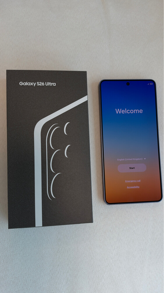 Samsung galaxy s26 ultra like new - 3