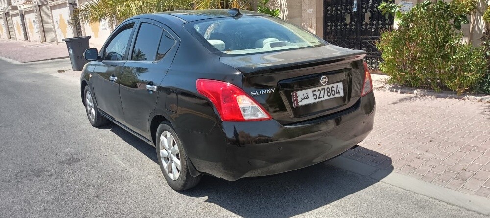 Nissan sunny 2013 Full option Sale - 2
