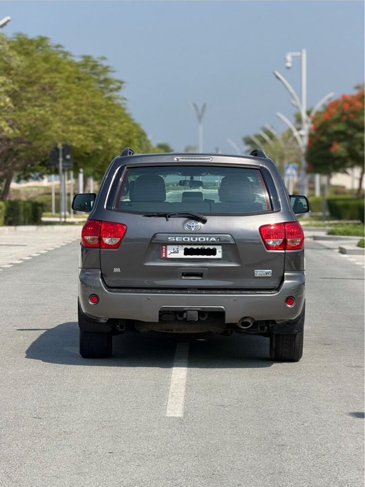 Toyota Sequoia 2015 SR5 - 6