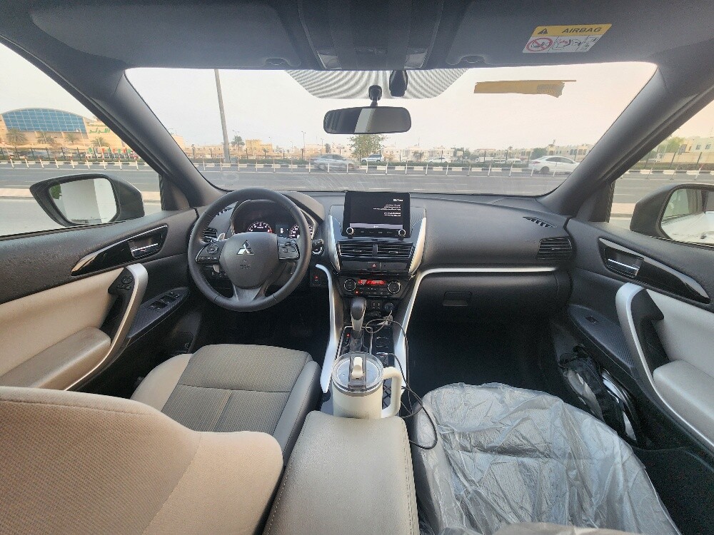 MITSUBISHI ECLIPSE CROSS 2022 - 13