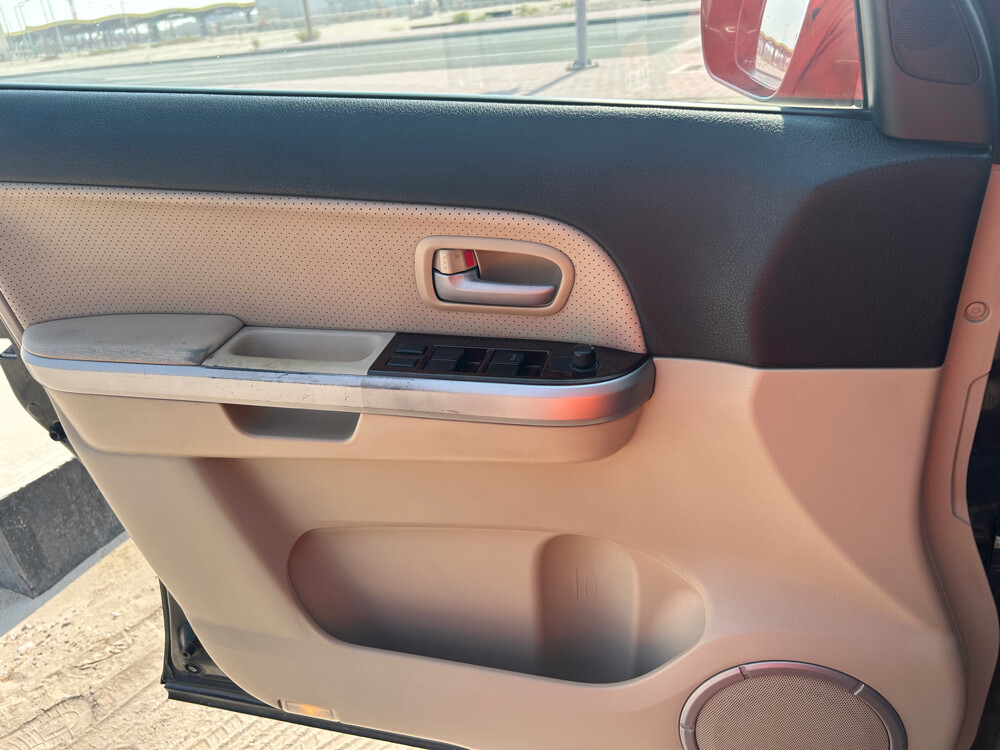 Suzuki Grand Vitara 2016 - 12