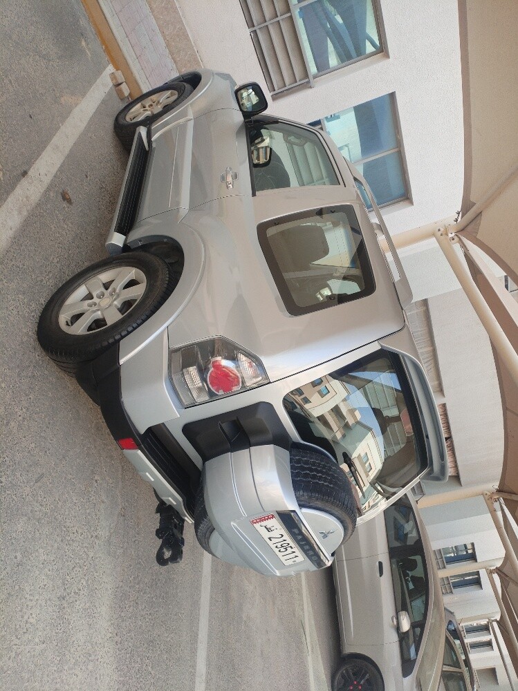 Mitsubishi Pajero 3.8L 2008 - 7