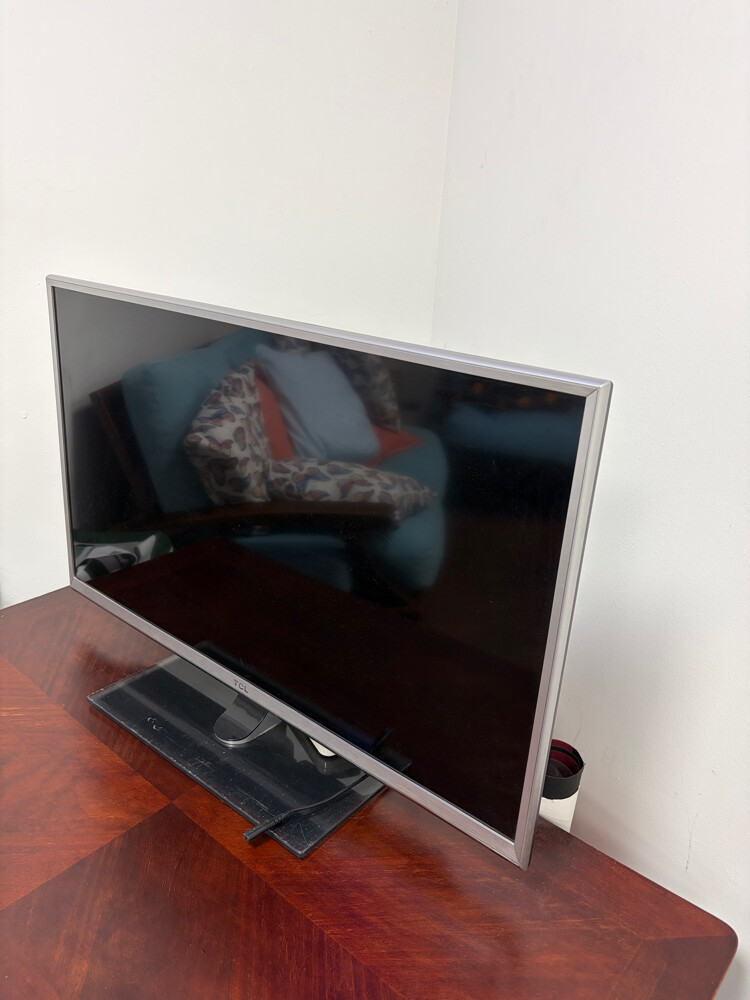 TCL 32-inch tv led - 2