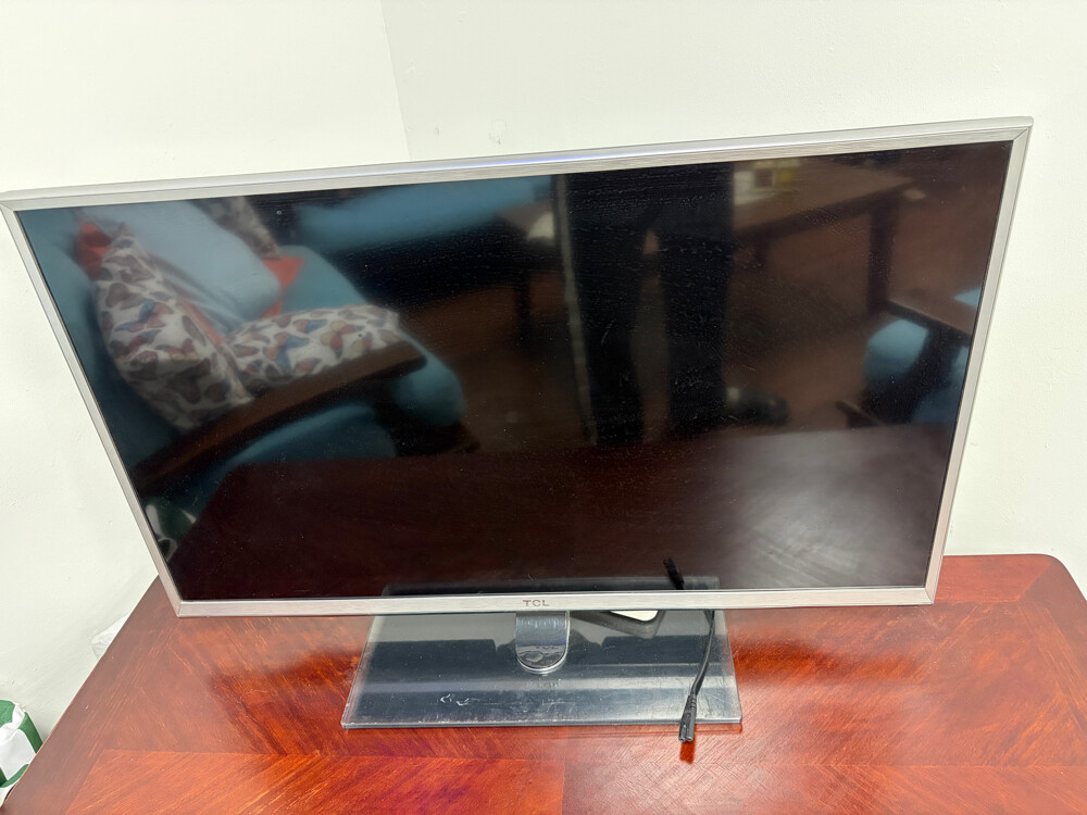 TCL 32-inch tv led - 3