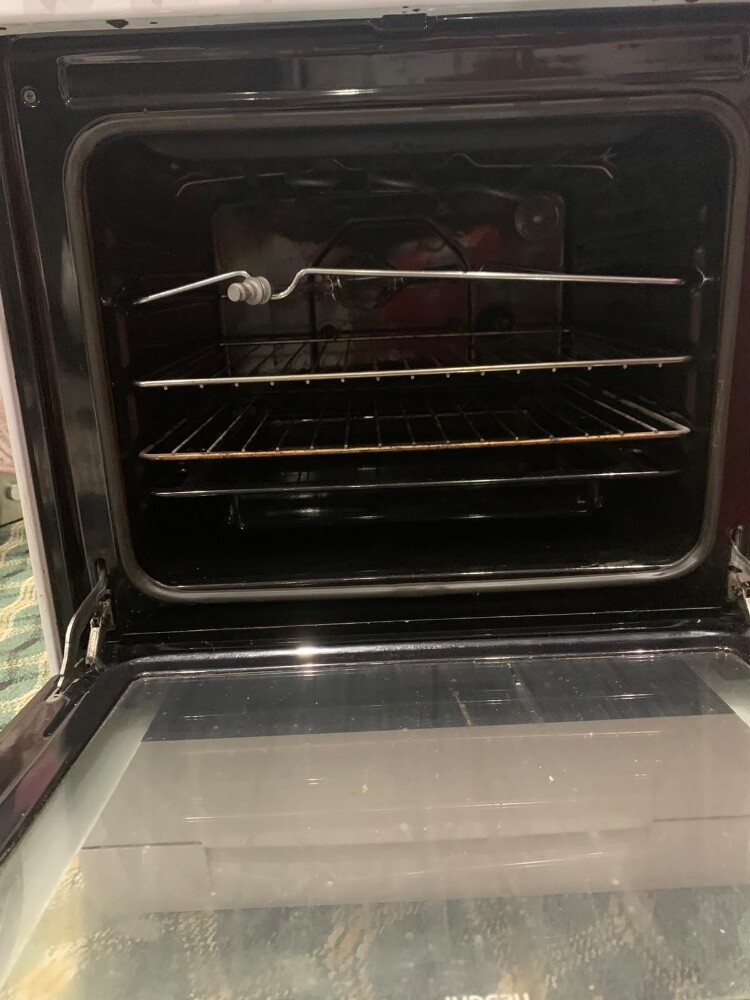 Indesit free standing cooker - 3