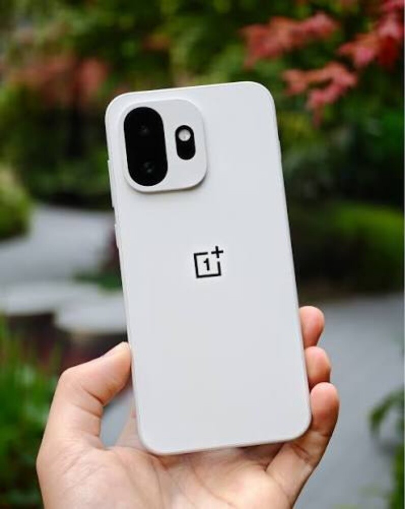 ONE PLUS 15 - 4