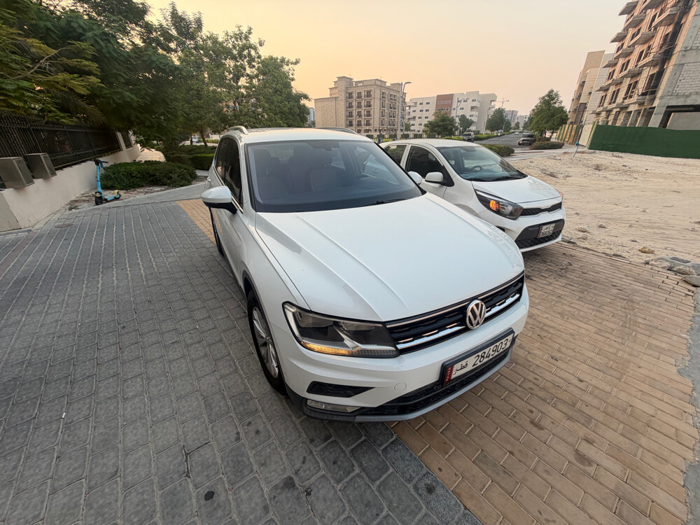 2L Volkswagen Tiguan 2017 - - 3