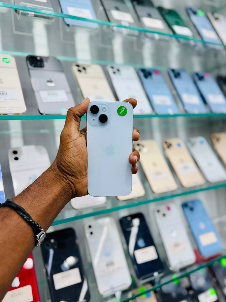 iPhone 15 - 10